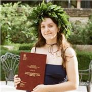 Laureata in Beni Culturali offre ripetizioni e aiuto con i compiti di italiano, francese, tedesco, storia, storia dell'arte ed eventuali altre materie